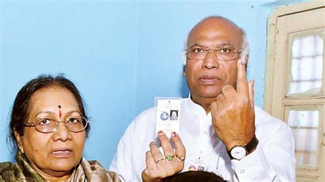 net worth of mallikarjun kharge|Mallikarjun Kharge Wiki, Age, Caste, Wife, Family, Biography